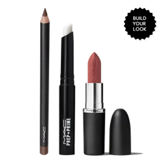 MUST-HAVE CUSTOM LIP SETMUST-HAVE CUSTOM LIP SET