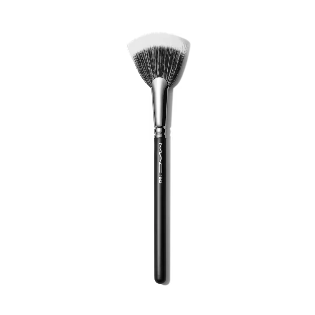 184 Synthetic Duo Fibre Fan Brush184 Synthetic Duo Fibre Fan Brush
